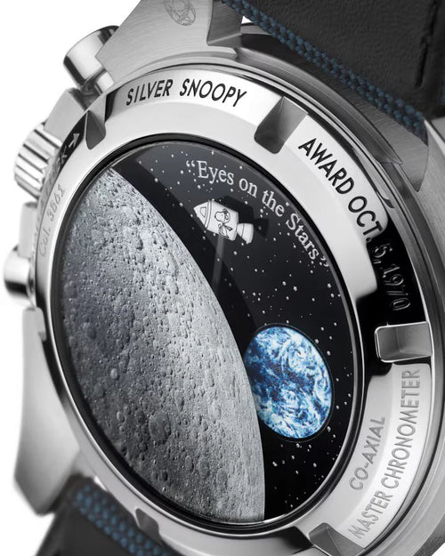 OMEGA Speedmaster Professional Moonwatch “Snoopy”