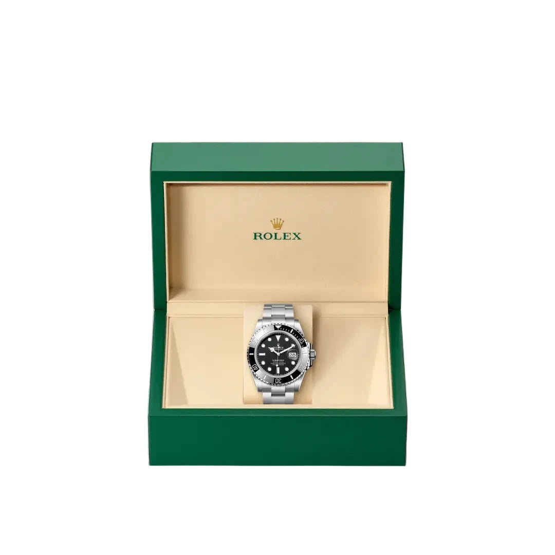 ROLEX SUBMARINER “BLACK DIAL”